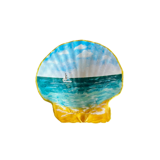 Trinket Shell - ocean scene with sailboat
